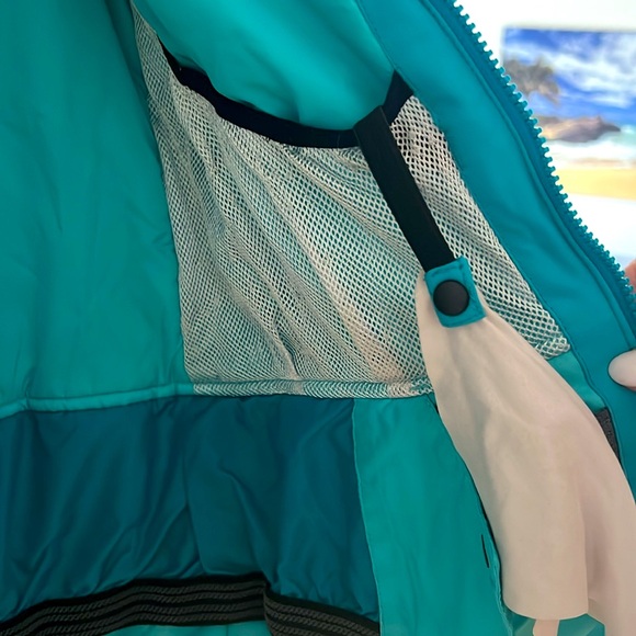 Obermeyer ski jacket - girls size 14/16 - Picture 4 of 10